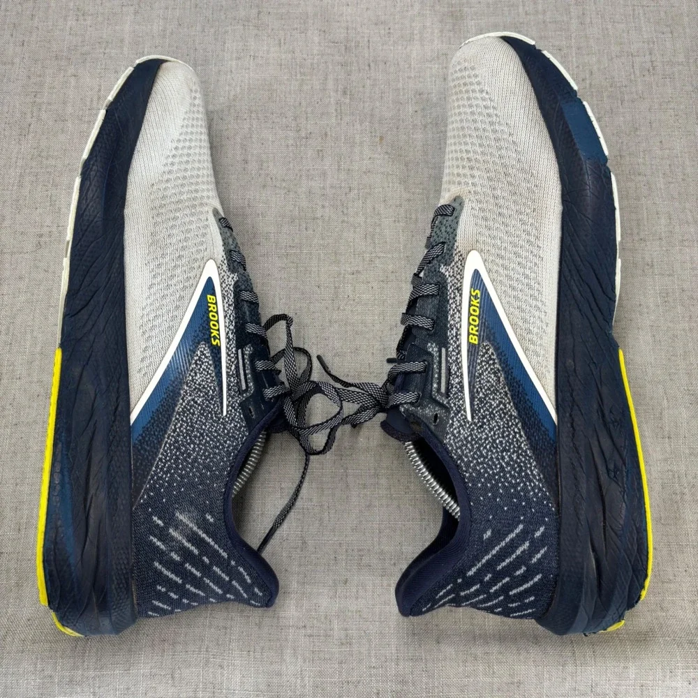 Brooks Launch 10 Shoes Navy Blue White Yellow Mesh Running Sneaker Men's Size 12